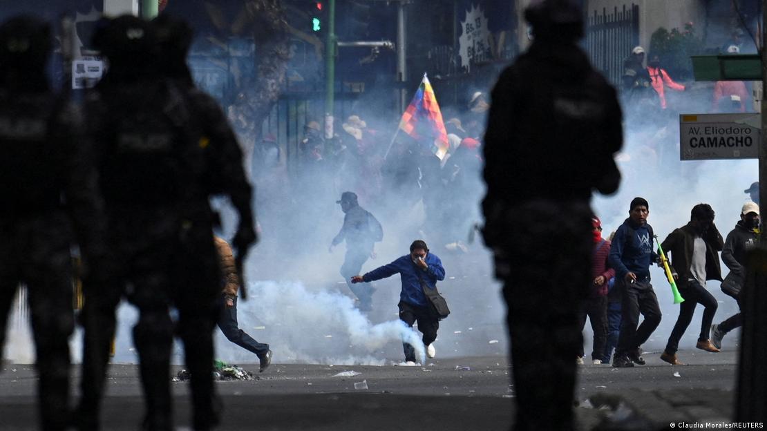 Bolivia Unrest Deepens Economic Crisis as Businesses Feel the Strain