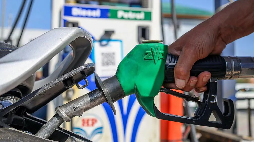 Oil Prices Drop as US-Iran Deal Signals Relief for Global Energy Markets